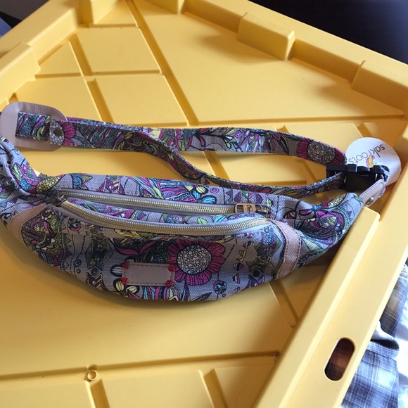 Sakroots fanny pack Clearance
